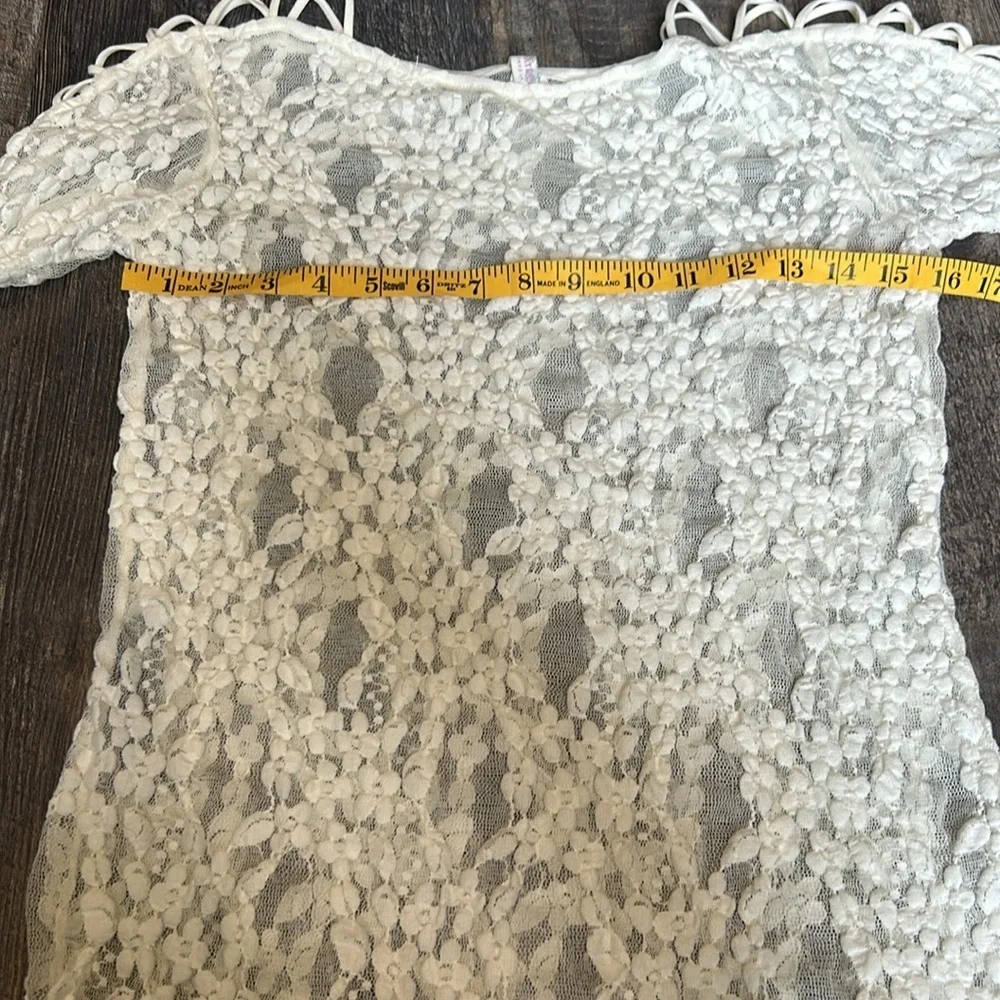 Intimately free people Lace long sleeve bodycon top Medium